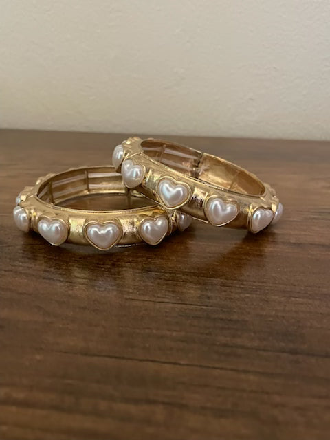 Gold pearl Heart Bangle